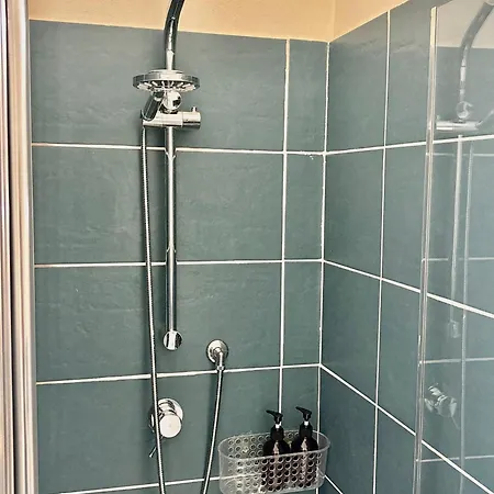 Casa Frori - Unique Experience منزل للإقامة